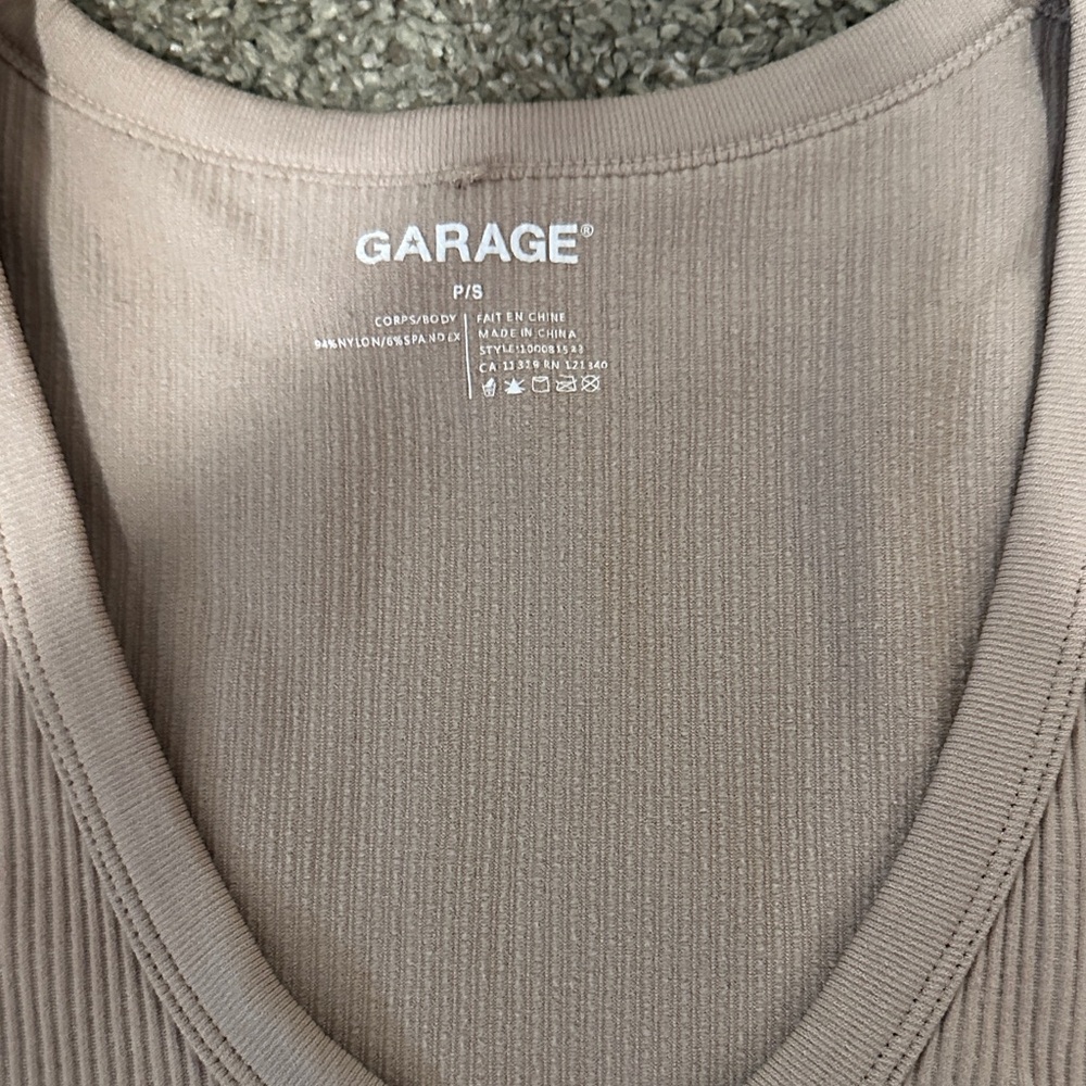 Garage Women's Ribbed Crop Top - Light Taupe